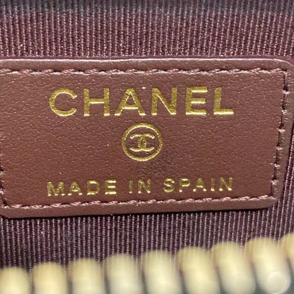 CHANEL Classic Zip Coin Purse/Matelasse  Black Caviar Skin Coin Case 696-122024 - Picture 8 of 9